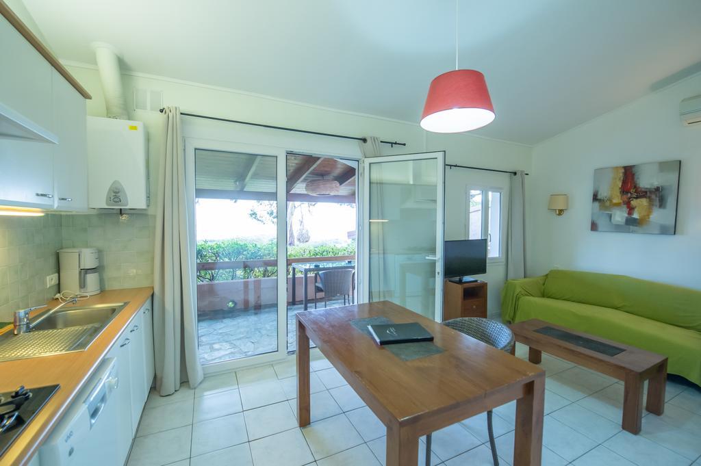 Hotel Les Hauts De Porto-Vecchio Exterior photo